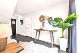 113 Manhattan Place - Photo 4