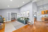 8919 Alta Loma - Photo 7