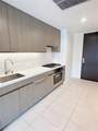 889 Francisco - Photo 2