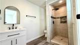 821 Caliente - Photo 15