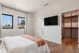 908 Gage Avenue - Photo 20