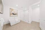 2510 Rivington - Photo 15