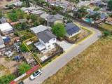 2546 Evergreen - Photo 4