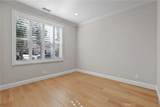 83 Henson - Photo 10