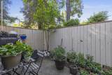 22330 Victory Boulevard - Photo 4