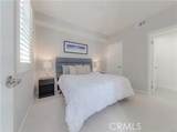 37 Waldorf - Photo 18