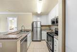 1423 Graves - Photo 15
