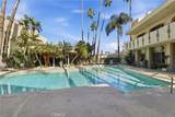 5330 Lindley Avenue - Photo 4