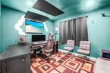 6545 Reseda Boulevard - Photo 12
