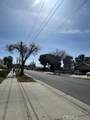 604 Santa Fe - Photo 4