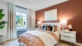 2821 Amberley Privado - Photo 8