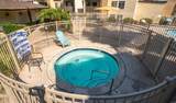 432 Edgehill Lane - Photo 11