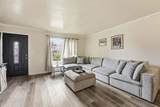 447 Ridgeway Court - Photo 4