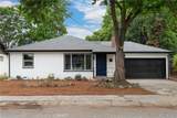 111 Macdonald - Photo 2