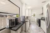 6718 Wynne - Photo 10