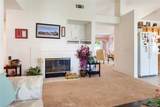2944 Hampton Avenue - Photo 14