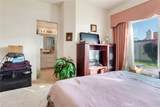 2944 Hampton Avenue - Photo 16