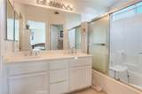2944 Hampton Avenue - Photo 18