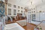 933 La Salle Circle - Photo 21