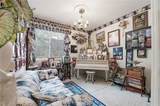 933 La Salle Circle - Photo 29