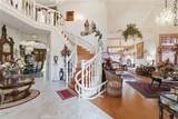 933 La Salle Circle - Photo 7