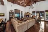 6870 La Valle Plateada - Photo 11
