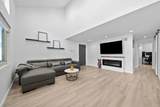2326 Tocayo Avenue - Photo 3