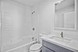 1021 Columbia - Photo 9