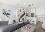 2705 Paragon - Photo 3