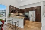 8383 Distinctive - Photo 7