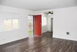 411 Kroeger St - Photo 3
