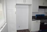 411 Kroeger St - Photo 6