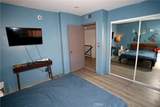 18954 Sherman Way - Photo 25