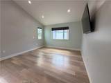 3434 Pontiac - Photo 19