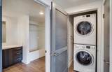 6015 Woodman Avenue - Photo 17