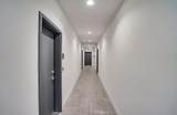 6015 Woodman Avenue - Photo 29