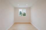 8909 Wakefield Avenue - Photo 8