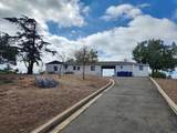 1060 Crest View Dr - Photo 3