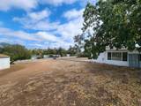 1060 Crest View Dr - Photo 25