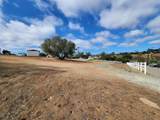1060 Crest View Dr - Photo 36