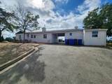 1060 Crest View Dr - Photo 5