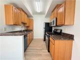 300 Providencia - Photo 15