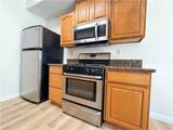 300 Providencia - Photo 17