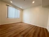 300 Providencia - Photo 18