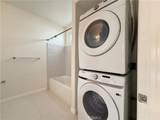 300 Providencia - Photo 21