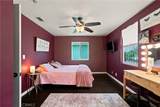 241 Orleans - Photo 15