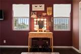 241 Orleans - Photo 16