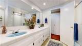 301 Angeles - Photo 24