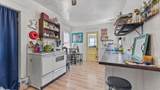 711 Grand - Photo 11