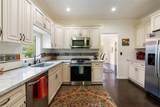2037 Holly Hill - Photo 21